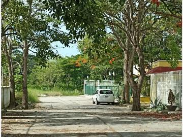Terreno en venta en Libertad 1ra. Sección El Chivero, Paraíso, Tabasco