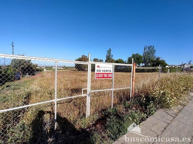 Terreno en venta en Linares