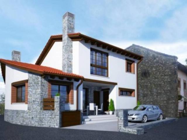 Terreno en Venta en Llanes