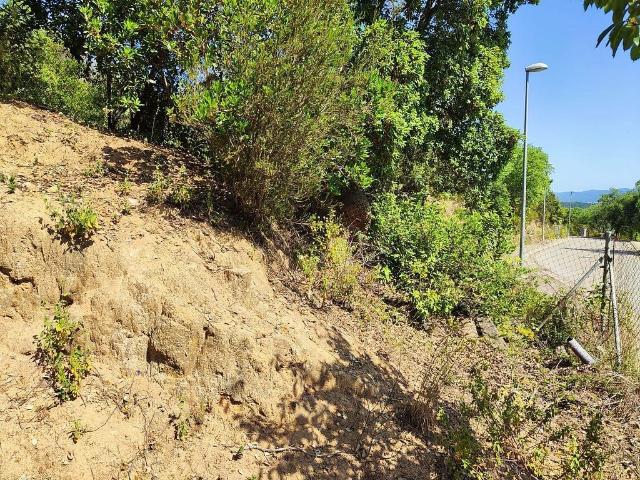 Terreno en venta en Llagostera, de 604 m² por 30.000