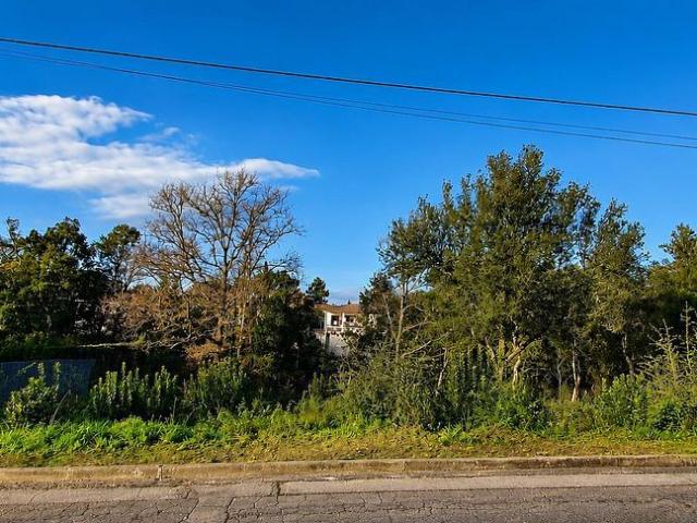 Terreno en venta en Llagostera, de 800 m² por 70.000