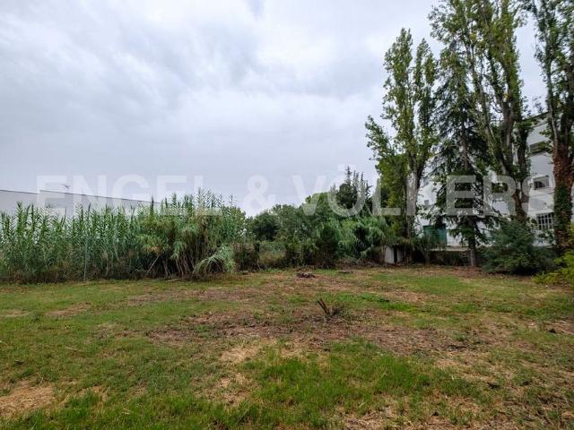 Terreno en venta en Lleida, de 784 m² por 195.000