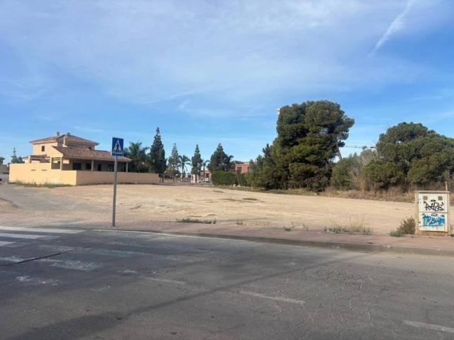 Terreno en Venta en Los Alcázares