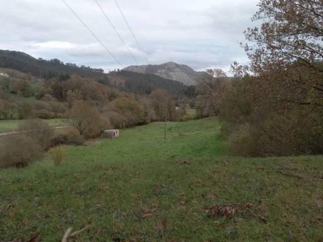 Terreno en Venta en Los Corrales de Buelna