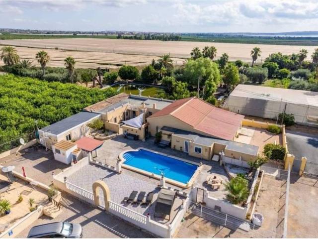 Terreno en Venta en Los Montesinos