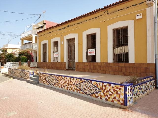 Terreno en venta en Los Nietos, Los Nietos