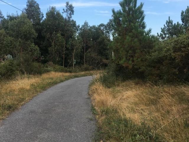 Terreno en venta en Lousame