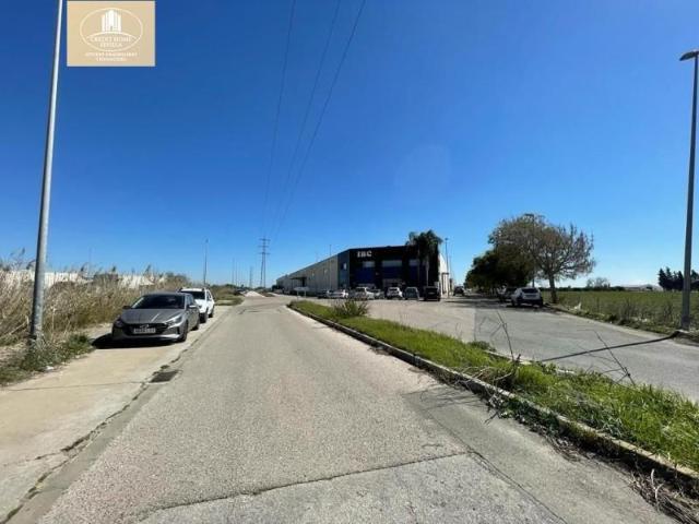 Terreno en venta en Palomares del Río, OTRAS