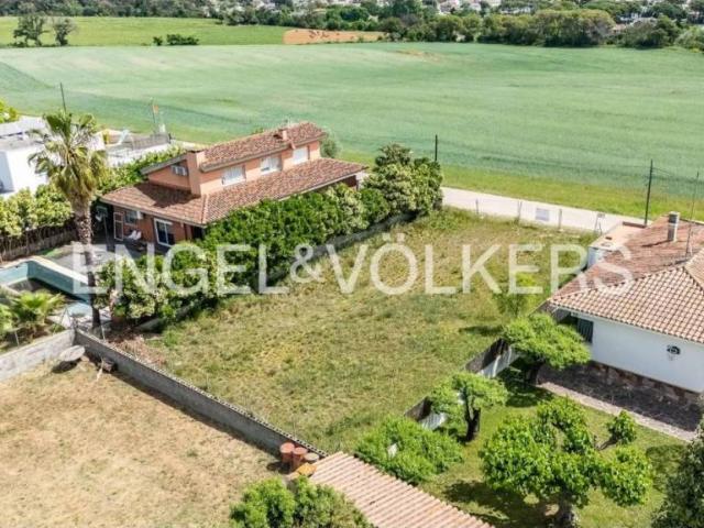 Terreno en Venta en Palau solità i Plegamans