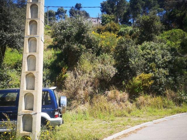 Terreno en venta en Palafolls, de 887 m² por 65.000