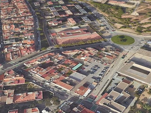 Terreno en venta en pasaje De la Torre, Badalona, de 143 m² por 29.000