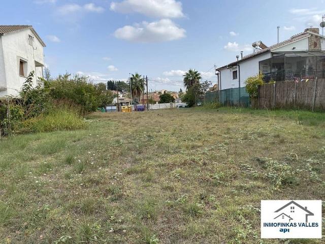 Terreno en venta en paseo De Sant Valerià, Lliçà d´Amunt, de 650 m² por 120.000