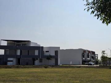 TERRENO EN VENTA EN PARQUE NAPA, ZONA LOMAS DE ANGELÓPOLIS IV