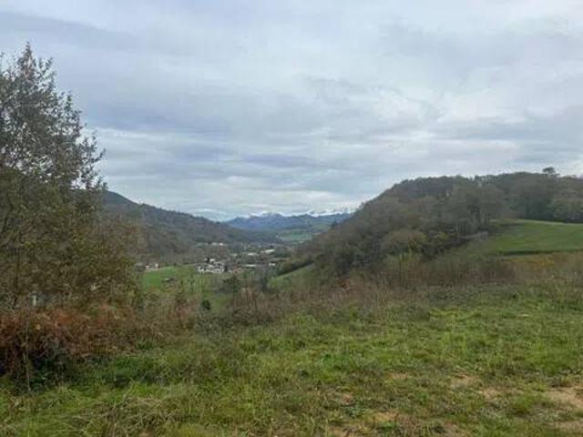 Terreno en Venta en Parres