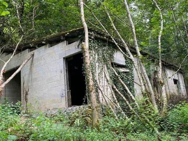 Terreno en Venta en Parres