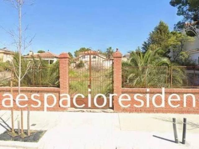 Terreno en Venta en Paterna