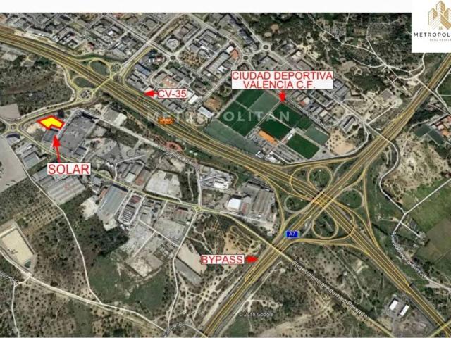 Terreno en Venta en Paterna