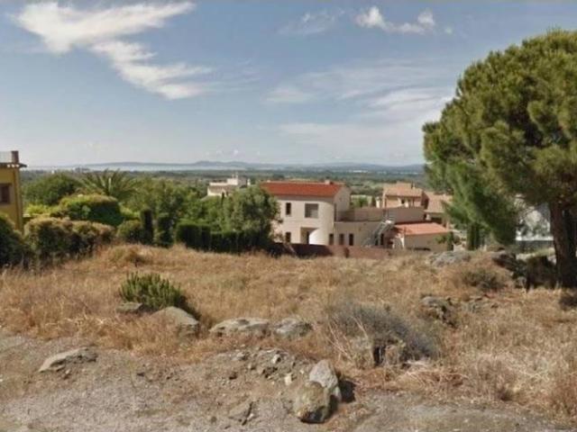 Terreno en Venta en Pau
