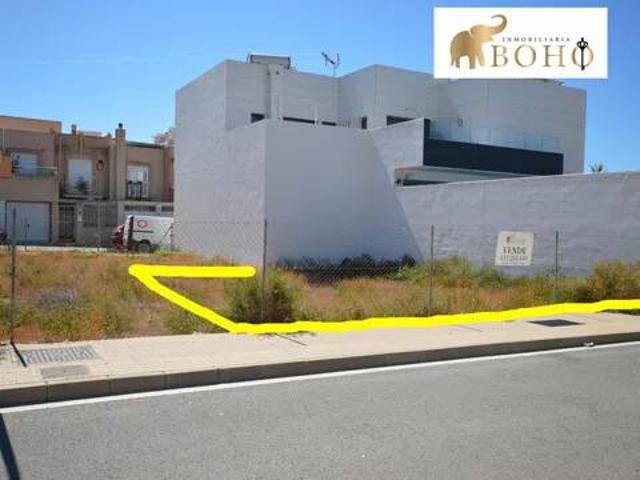 Terreno en Venta en Pechina