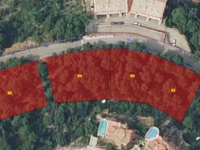 Terreno en Venta en Pego
