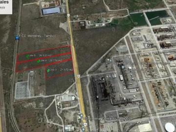 Terreno en Venta en PEMEX Refinería casi plano, con 120 m de frente