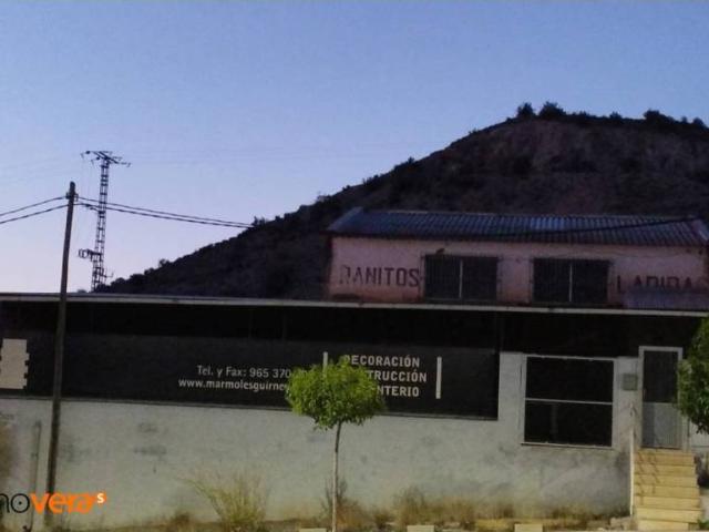 Terreno en Venta en Petrer