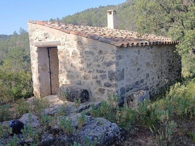 Terreno en venta en Pobla de Cérvoles, la, de 300.000 m² por 96.000
