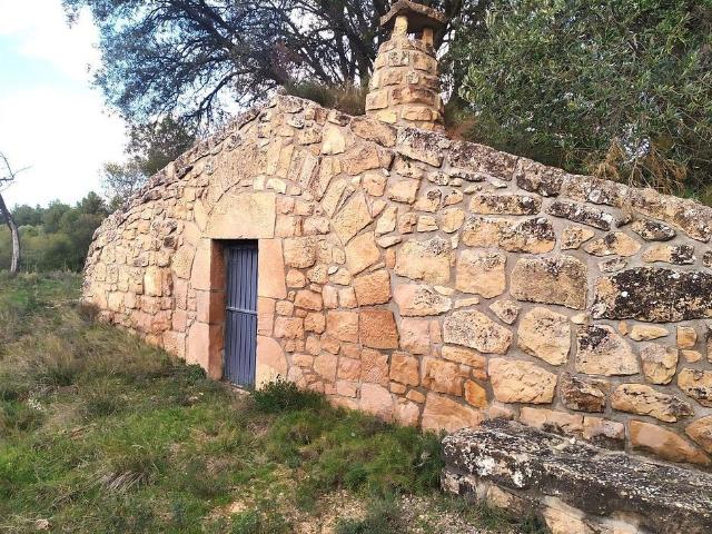 Terreno en venta en Pobla de Cérvoles, la, de 69.739 m² por 45.000