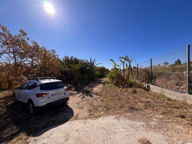 Terreno en Venta en Polop