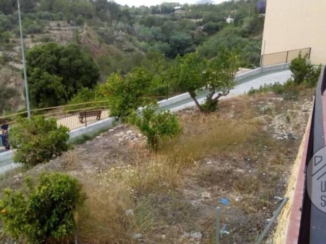Terreno en Venta en Polop