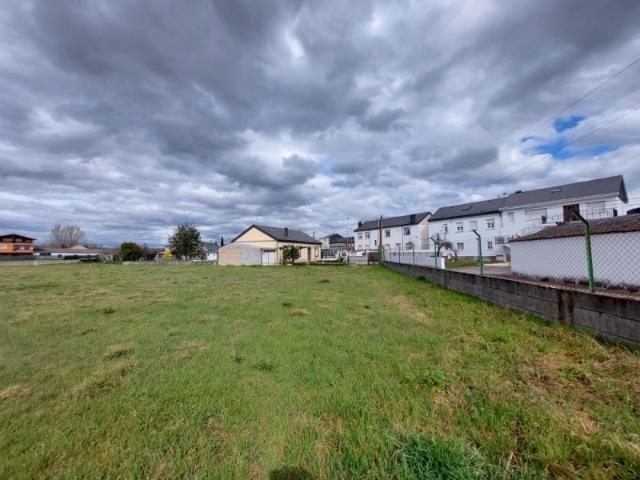 Terreno en venta en Ponferrada, San andres de montejos