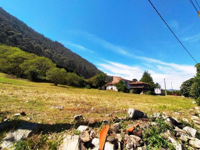 Terreno en Venta en Pravia