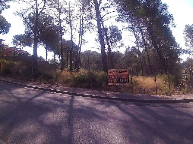 Terreno en venta en Rubí, de 285 m² por 139.900