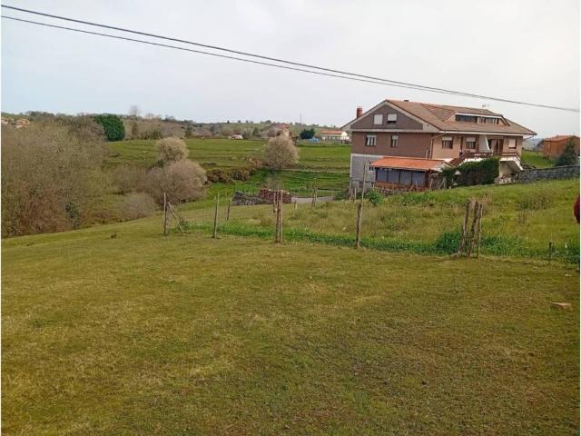 Terreno en Venta en Reocín