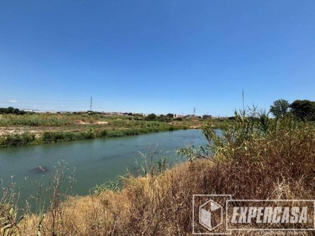 Terreno en Venta en Riba roja de Túria