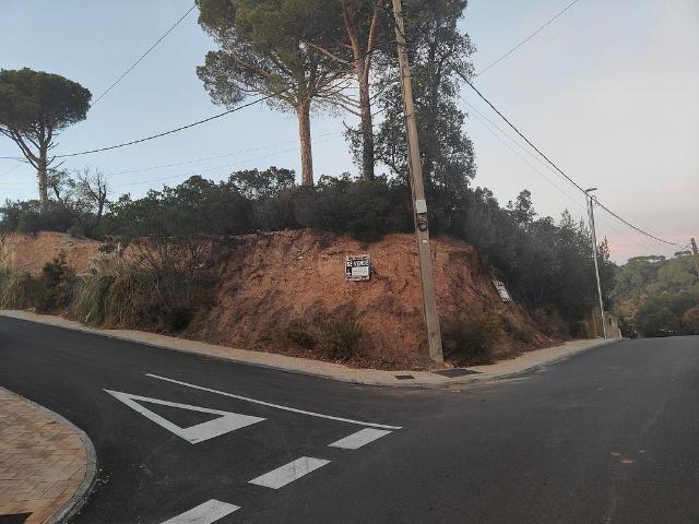 Terreno en venta en Riells i Viabrea, de 300 m² por 49.000