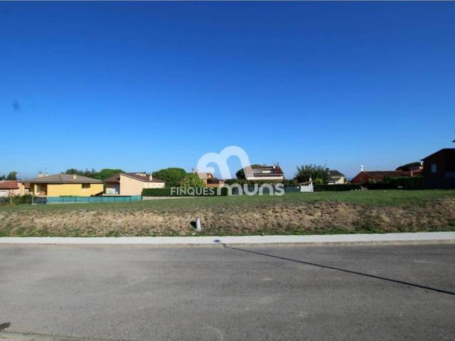 Terreno en Venta en Riudellots de La Selva
