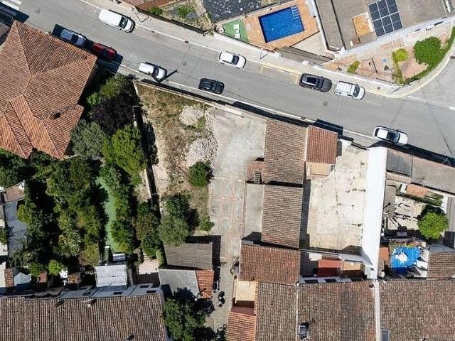 Terreno en venta en Roca del Vallès, la, de 634 m² por 590.000