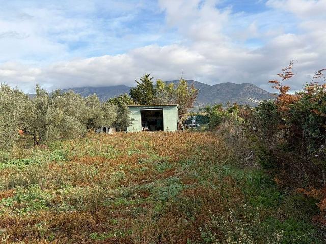 Terreno en venta en Roses, de 8.606 m² por 110.000