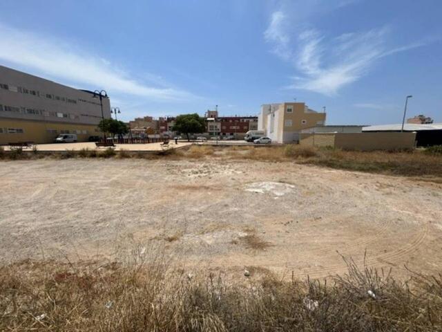 Terreno en Venta en Roquetas de Mar