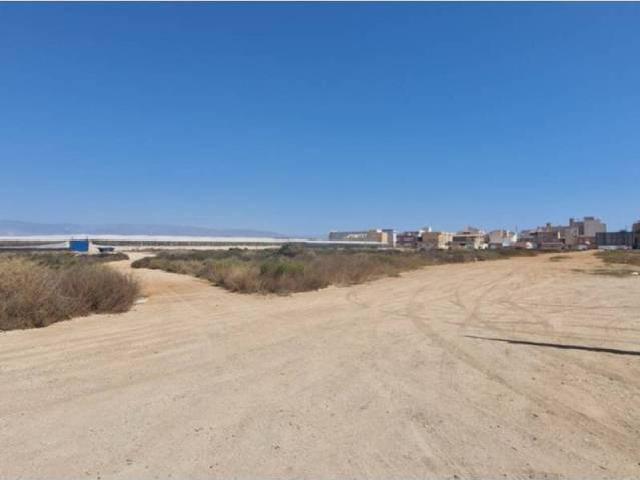 Terreno en Venta en Roquetas de Mar