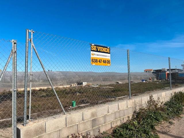 Terreno en Venta en Sueca