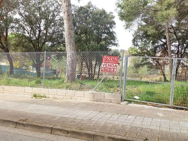 Terreno en venta en Sabadell, de 1.911 m² por 670.000