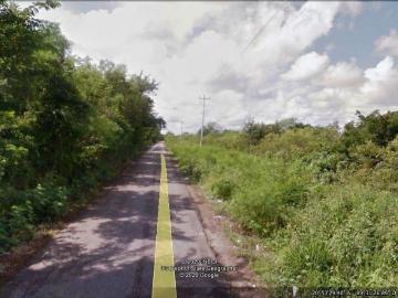 Terreno en venta en San Antonio Tehuitz, Kanasin