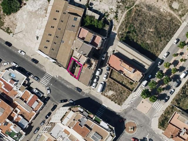 Terreno en venta en Sant Carles de la Ràpita, de 109 m² por 85.000