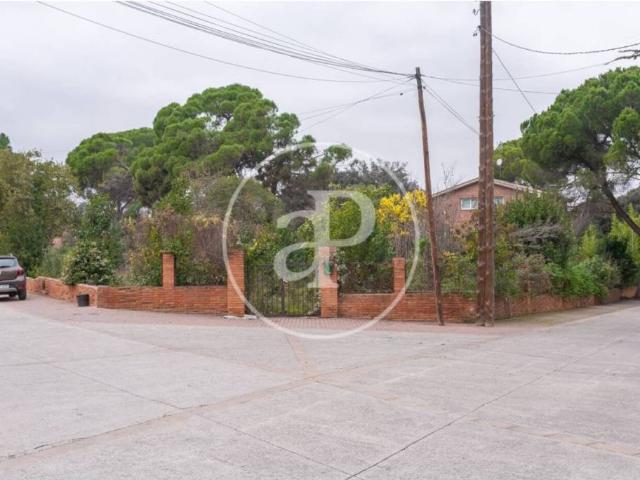 Terreno en Venta en Sant Cugat del Vallès