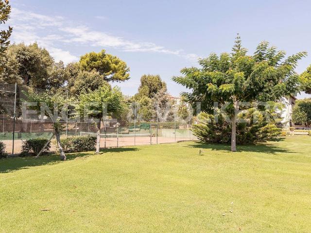 Terreno en venta en Sant Andreu de Llavaneres, de 1.116 m² por 530.000
