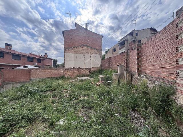 Terreno en venta en Sant Joan de Vilatorrada, de 290 m² por 135.000