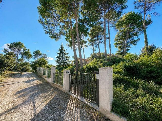 Terreno en venta en Sant Quirze del Vallès, de 575 m² por 115.000