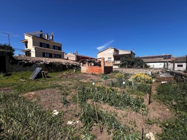 Terreno en venta en Santa Margarida de Montbui, Montbui Poble